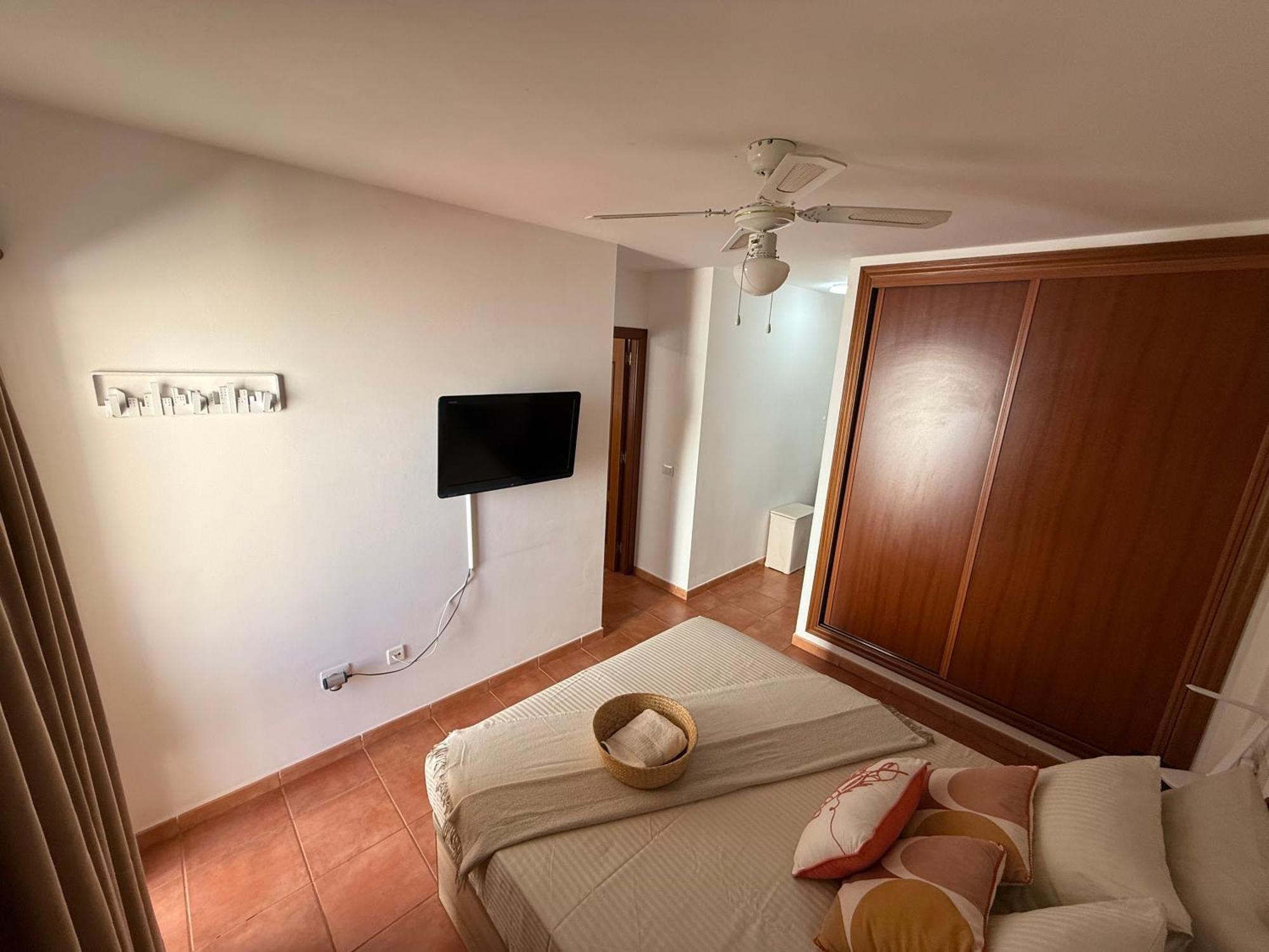 Apartamento Brisas Del Sur - Oasis Tenerife Sur Плайя-де-Сан-Хуан Екстер'єр фото